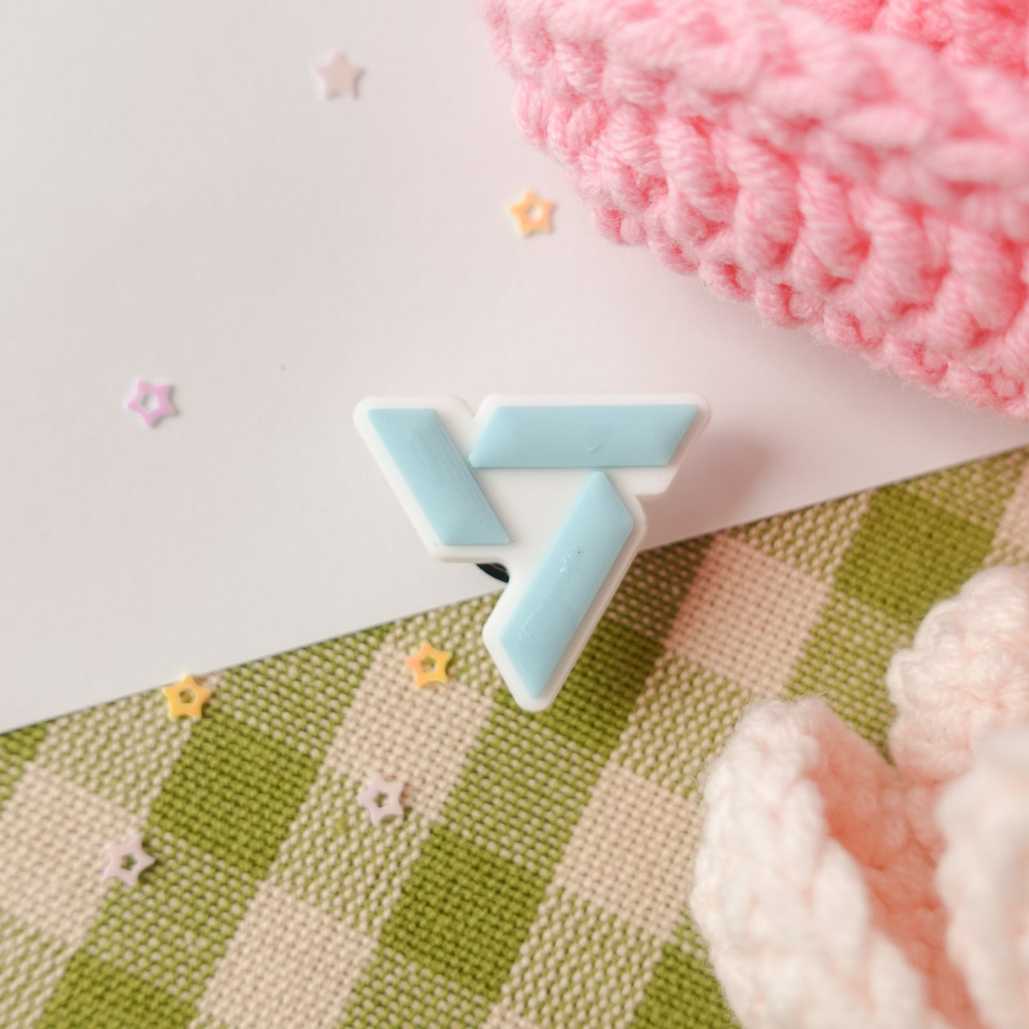 Seventeen Carat Shoe Charm