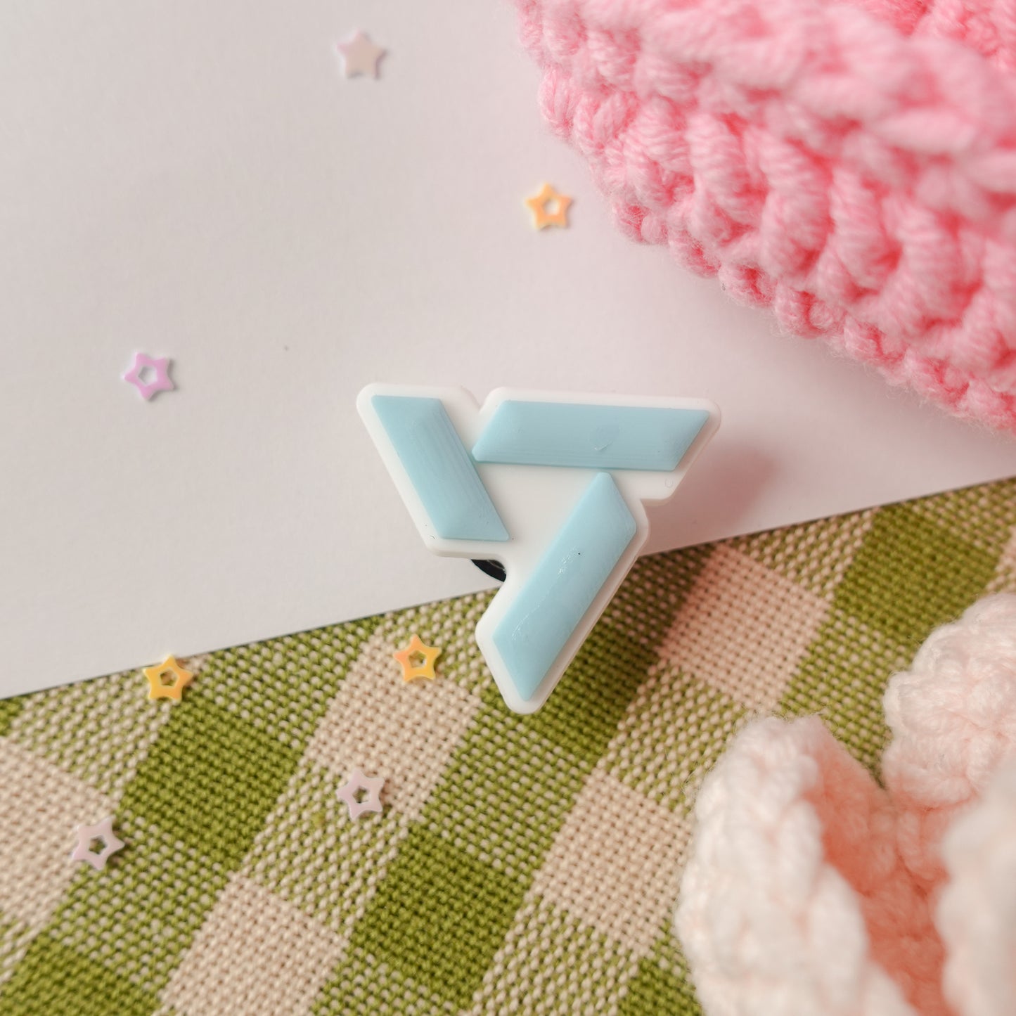 Seventeen Carat Shoe Charm