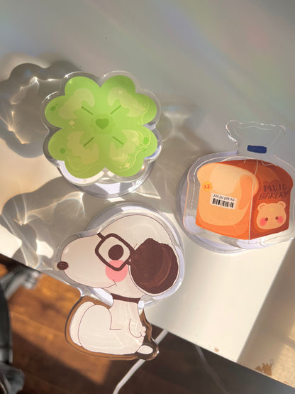 Lucky Clover Magnetic Phone Holder