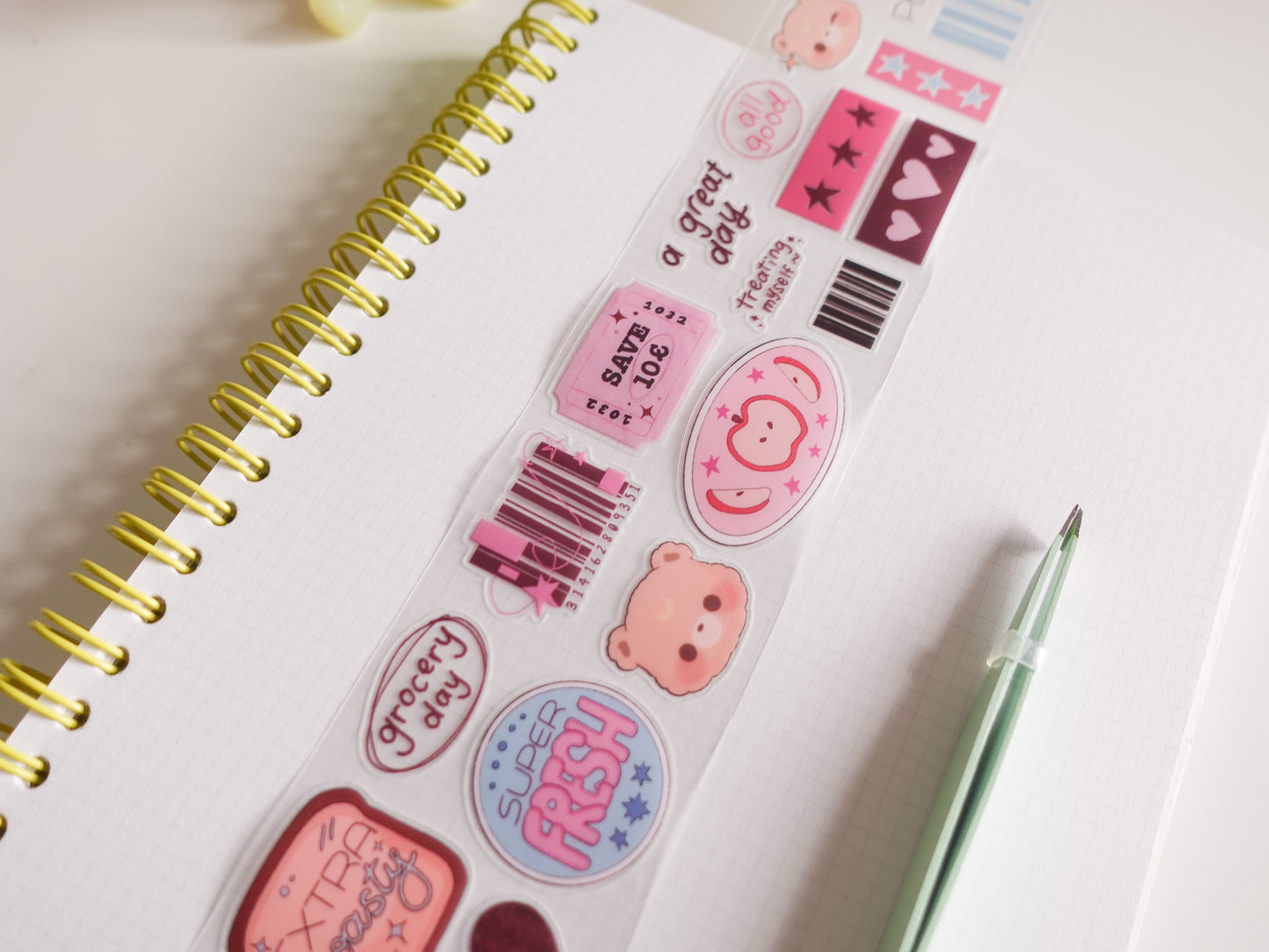 Retro Market Sticker Roll (Medium)